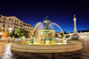 Lisbon City by Night and Fado Restaurant Dinner
