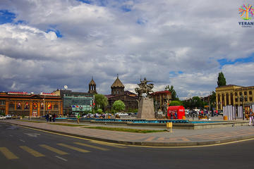 Day Trip to Gyumri city (Dzitoghtsyan museum), Marmashen, traditional lunch