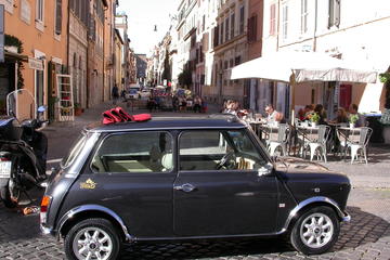 1 hour Little  Ancient Tour of Rome by Mini Vintage Cabriolet with Cappuccino