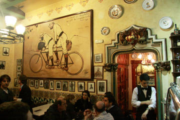 'The Shadow of the Wind' Walking Book Tour in Barcelona