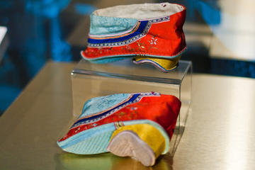 Private Chinese Foot-binding Shoe Museum Tour