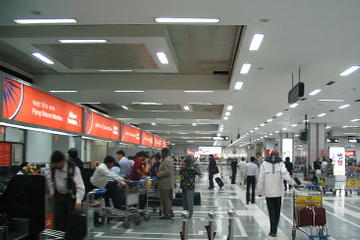 Airport Transfer: Sri Guru Ram Dass Jee International Airport (ATQ) to Local Hotels in Amritsar