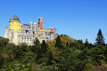 Lisbon Shore Excursion: Private Day Trip to Sintra, Cascais and Estoril