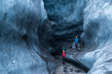 2-Day Ice Cave and Sightseeing Tour along the South Coast from Reykjavik