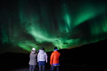 Noorderlichttour met kleine groep vanuit Reykjavik in een superjeep