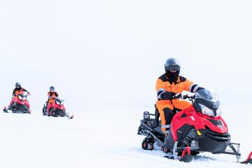 Tour super jeep per piccoli gruppi: Golden Circle e motoslitta sul