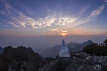3 nights 2 days Private tour Conquer Fansipan peak during 2 days from Hanoi