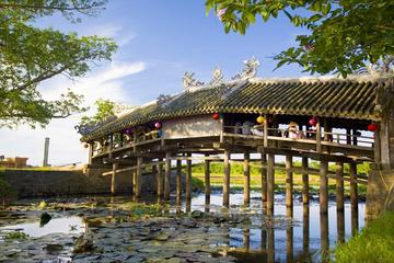 Explore Hue half day - history Kings temple