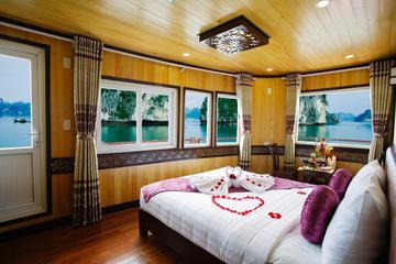 Halong Cristina Cruise 3day 2night visit Bai Tu Long Vung Vieng from Hanoi