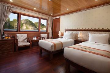 Halong Royal Wings Cruise 3days 2nights visit Cong Do Cap La Vung Ha from Ha Noi
