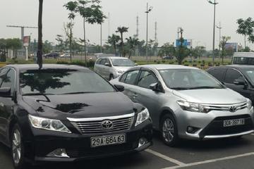 Hanoi central private transfer to Noibai airport with luxury car7seat from Hanoi