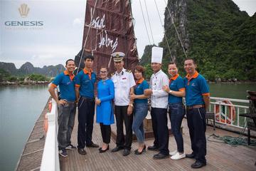 Luxury HaLong day tour