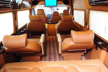 Noi Bai airport transfer by luxury Limousine Bus to Sapa from Hanoi