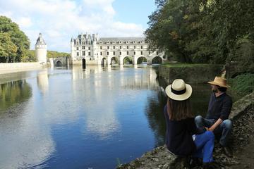 Small-Group Tour to Chambord, Chenonceau and lunch at a private chateau from the town of Tours