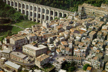 Full Day Tour from Rome to Ariccia: Christmas Lights and Amazing Atmosphere!