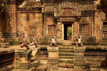 Full-Day Banteay Srei, Pre Rup, and Ta Som Temples Tour from Siem Reap