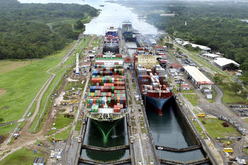 Fuerte Amador Shore Excursion: Private Full-Day Tour of Panama City and Canal
