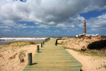 Punta del Este Shore Excursion: Private Sightseeing Tour of Punta del Este