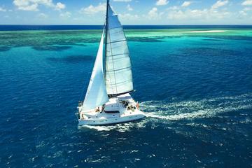 Great Barrier Reef Sailing and Snorkeling Day Trip from Cape Tribulation