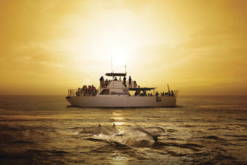 Sunset Dinner Cruise in Guam