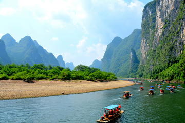 Guilin to Yangshuo Li River bamboo Cruise(official operator)