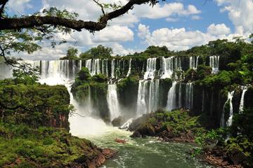 3-Days Luxury Trip to the Iguazu Falls from Puerto Iguazu