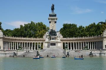 Madrid Royal Palace and Retiro Park Guided Tour