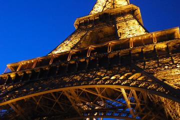 Eiffel Tower Skip the Line Guided Tour to the 2nd floor