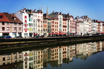 Walking Guided Tour of Bayonne (English only)