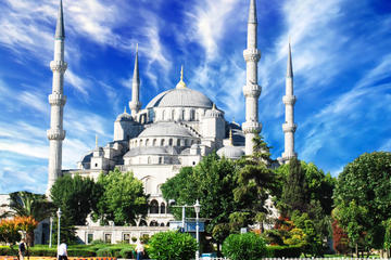 Istanbul Small-Group Walking Tour: Hagia Sophia, Blue Mosque, Topkapi Palace and Grand Bazaar