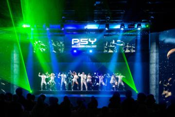 K-Pop Experience: KLive Hologram Concert and Guided Gwangjang Market Tour