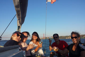 Exquisite wine & cheese tasting in a Sailing Yacht