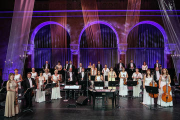 Christmas Chamber Concert with Optional Danube River Dinner Cruise