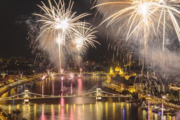 Dinercruise ter ere van Sint-Stefanusdag met vuurwerk