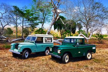 Full-Day Expedition To Uxmal and Ride In A Vintage Land Rover