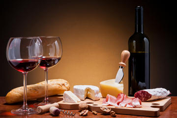 Excursão Gourmet de Degustação de Alimentos e Vinhos