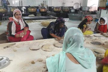 Salaam Baalak Trust City Walk and Volunteering at a Local Community Kitchen