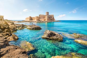 THE SHADES OF SOUTH - A JOURNEY TO THE SOUTHERN UNDISCOVERED TREASURES OF ITALY
