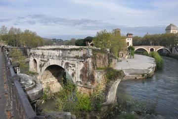 Trastevere, Jewish Quarter and Tiber Island Tour in Rome