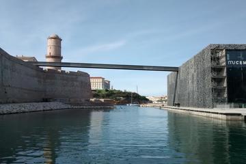 Small-Group Marseille Panoramic Tour from Aix-en-Provence