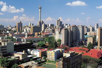 Johannesburg Walking Tour: Carlton Centre Observation Deck and Mai Mai Traditional Healers Market