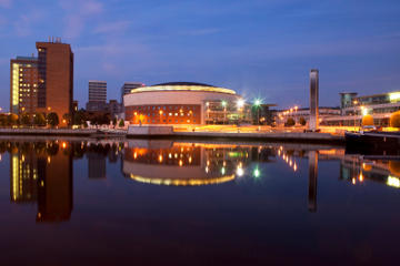 Belfast Sightseeing Cruise: Titanic Quarter and River Lagan