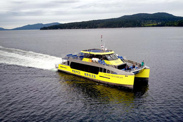 Victoria to Vancouver Tour with Butchart Gardens Admission and Sunset Cruise to Vancouver
