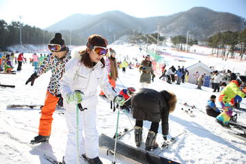 Ski Tour - Over night tour - Daily