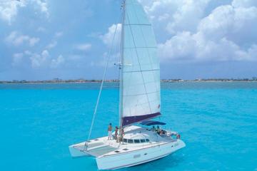 Isla Mujeres All-Inclusive Catamaran Tour from Tulum