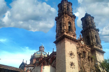 Mexico City Super Saver: Puebla and Cholula Plus Taxco and Cuernavaca Day Trips