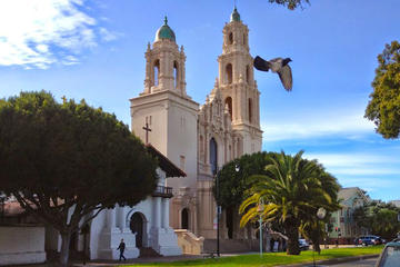 Explore The Mission District with Optional Lunch