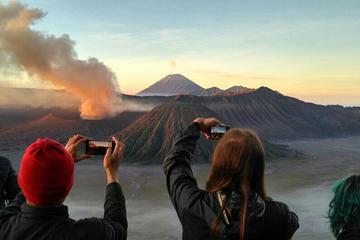 Bromo Sunrise Tour 2 Days 1 Night