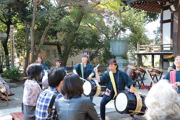 Taiko Drum Experience at Historic Temple in Tokyo
