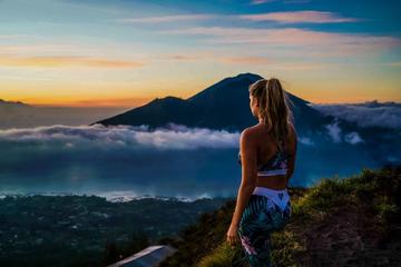 Batur Volcano Sunrise Trekking with Breakfast, Transfer, Coffee and Temple Tour